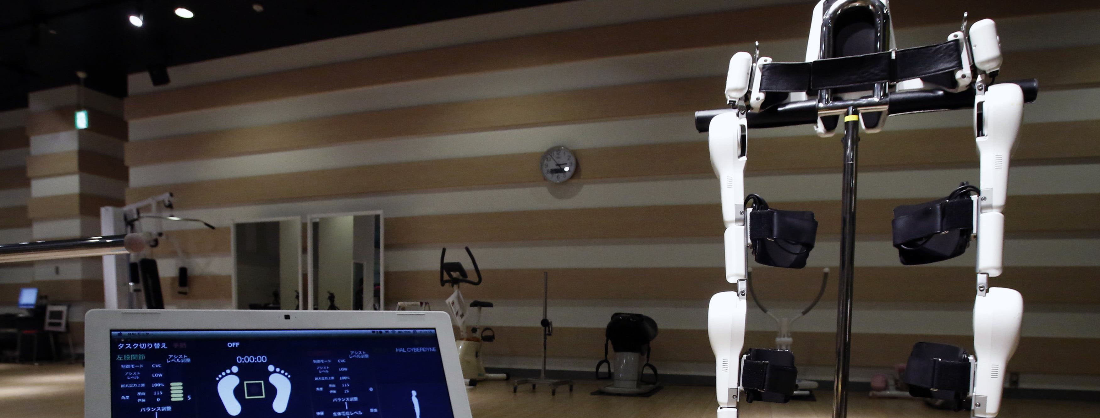 n robots a 201411222 e1417479983932 اليابان تسعى لاستعادة الريادة في مجال الروبوتات مجلة نقطة العلمية