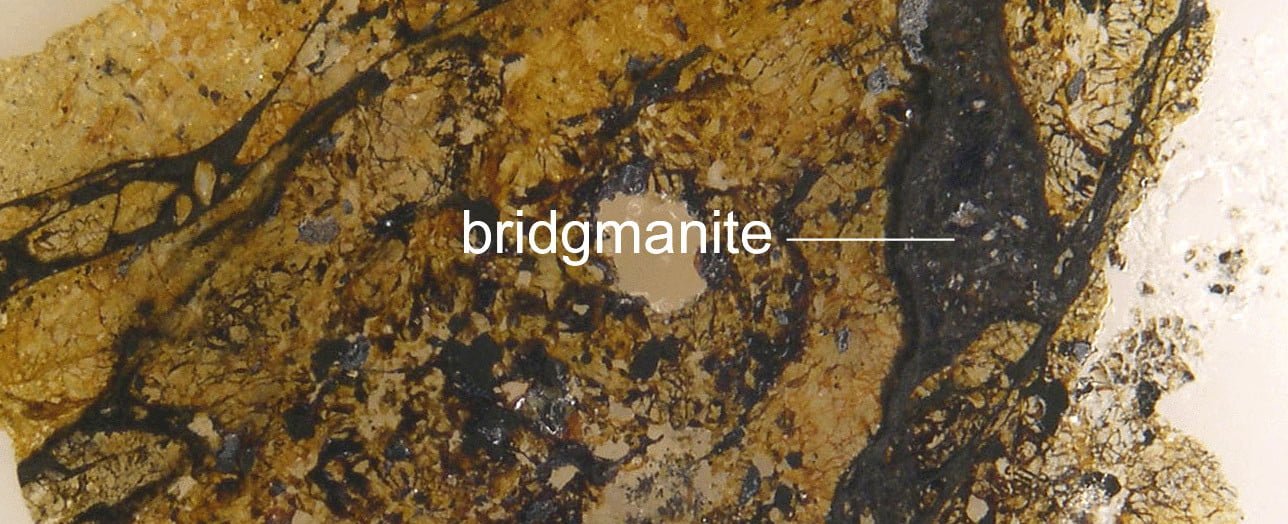 Bridgmanite Chi Ma E1424640040593 مجلة نقطة العلمية