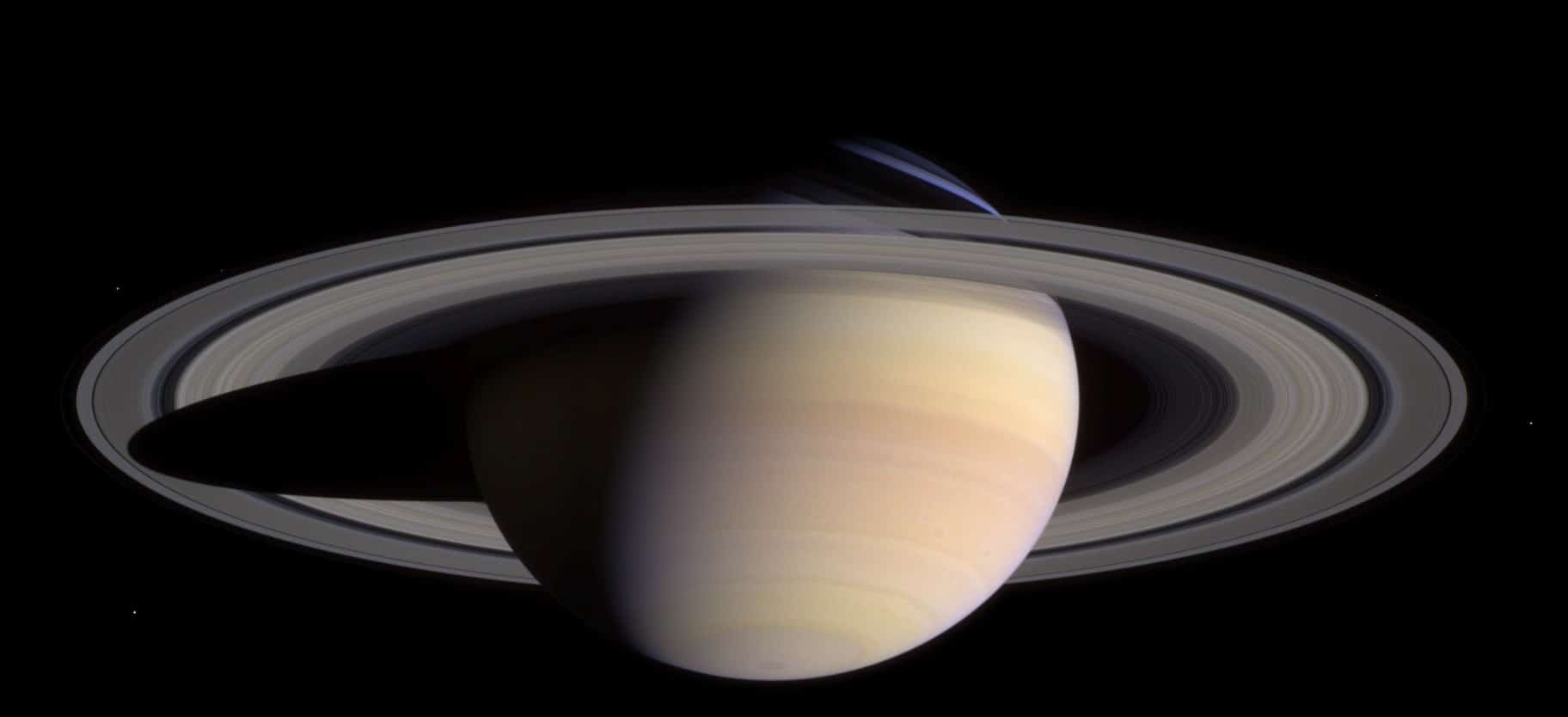 Saturn Pia06077 E1431554896451 مجلة نقطة العلمية