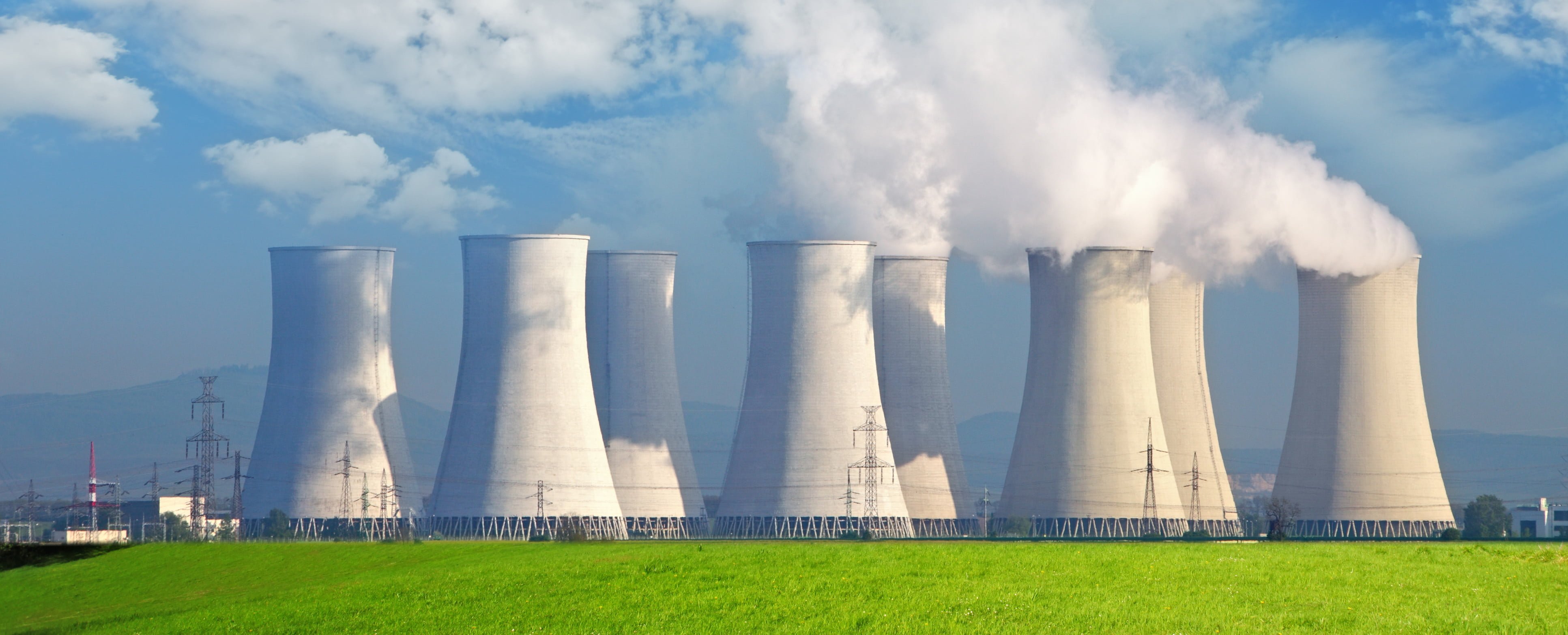 nuclearpowerpic e1431077144736 هل الطاقة النووية آمنة أم خطرة؟ مجلة نقطة العلمية