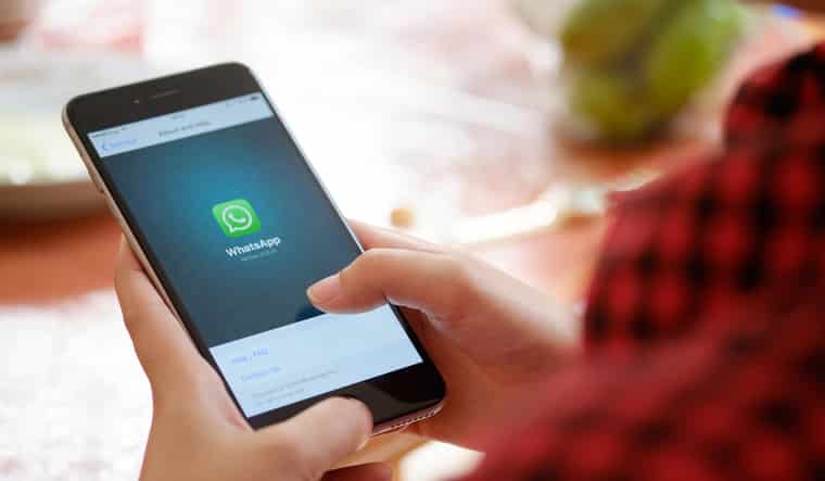 whatsapp messages mobile shut تطبيق "WhatsApp" قد يكون مفيدا لصحتك وفقا لدراسة جديدة مجلة نقطة العلمية