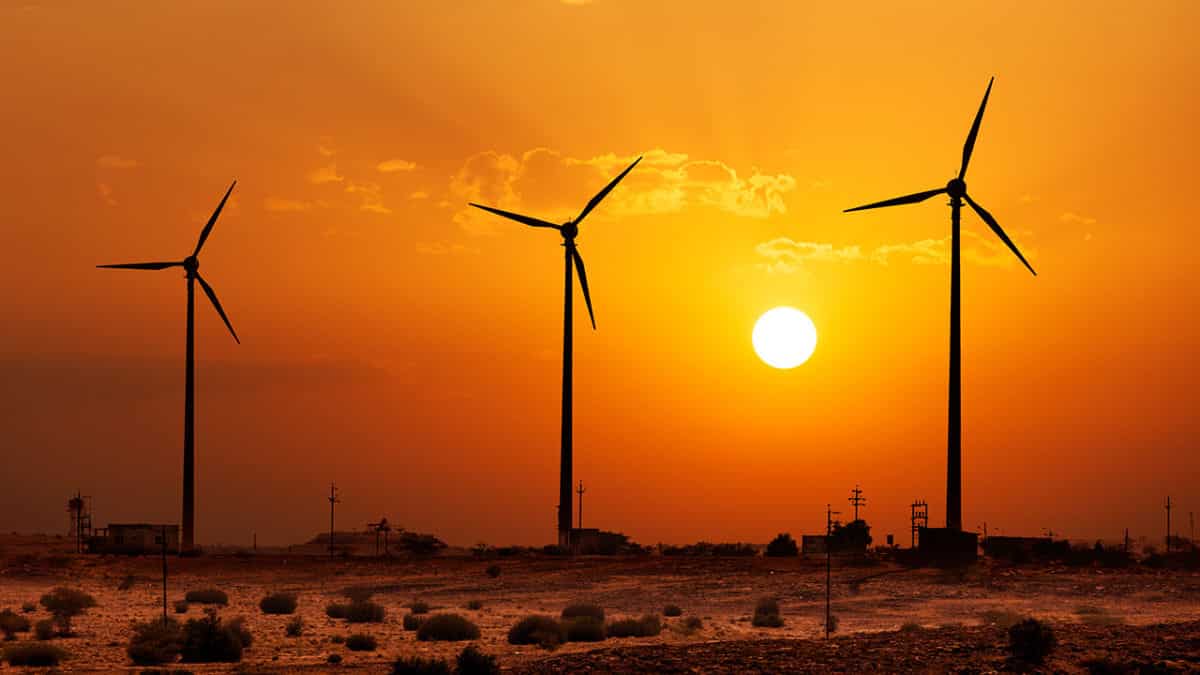 Wind Generator Turbines Sihouettes On Sunset P6U2Fn4 1200X675 1 مجلة نقطة العلمية