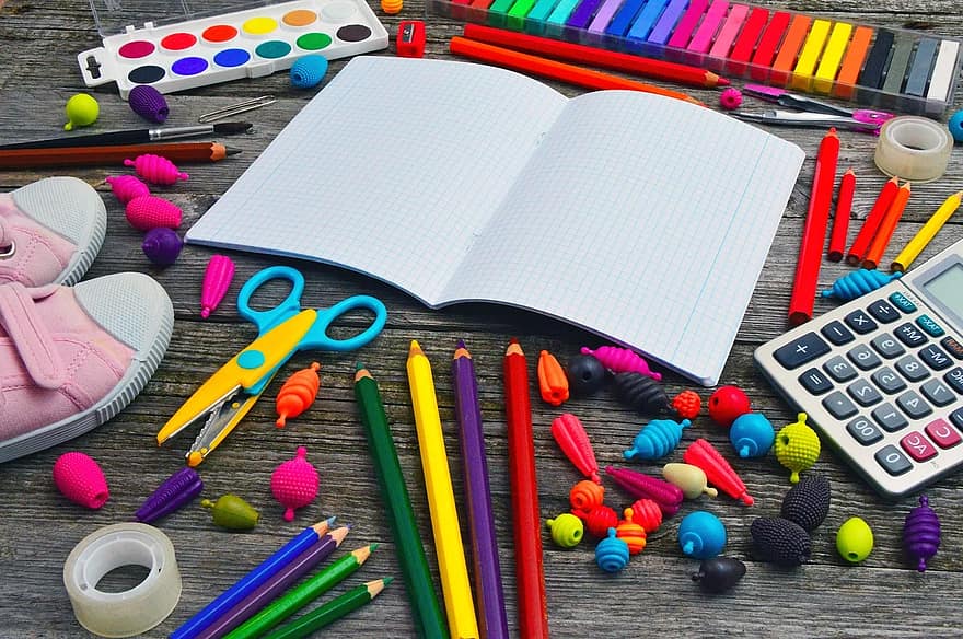 School Times School School Supplies Brushes Crayon Education School Starts School Supplies Watercolor School مجلة نقطة العلمية