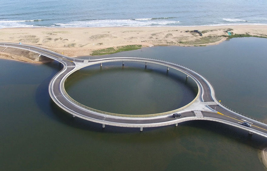 Circular Bridge Uruguay Rafael Vinoly 21 مجلة نقطة العلمية