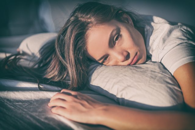 يؤثر الكافيين على جودة النوم