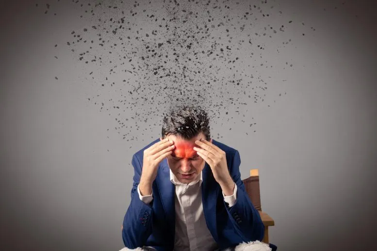 Headache Migraine Concept 777X518 1 مجلة نقطة العلمية